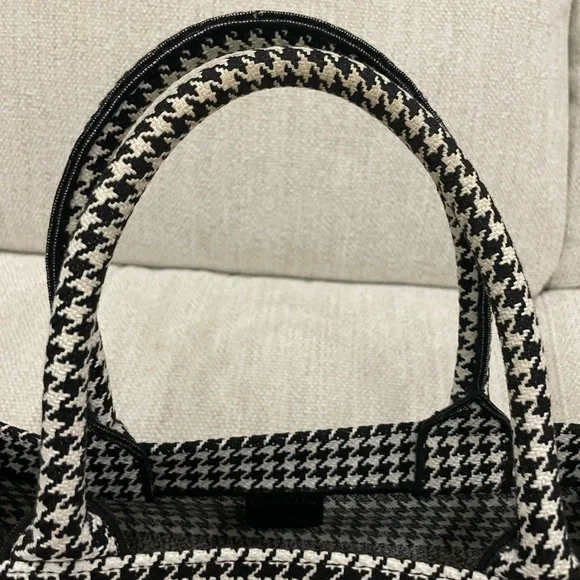 Dior small book tote - Picture 9 of 11